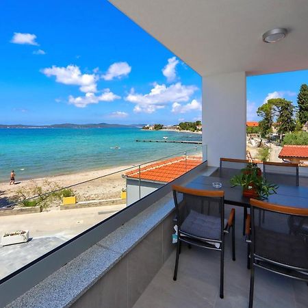Apartmani Marina S Pogledom, Sukošan エクステリア 写真