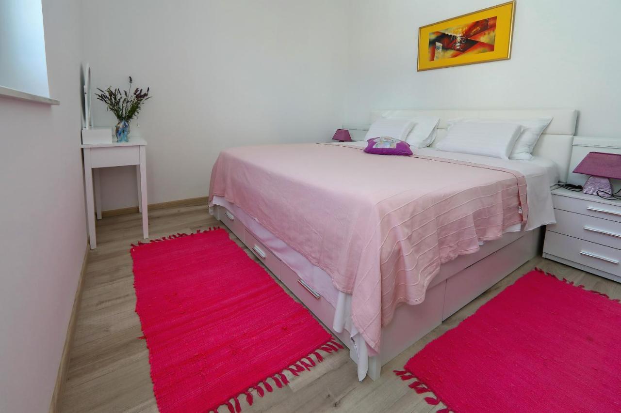 Apartmani Marina S Pogledom, Sukošan エクステリア 写真