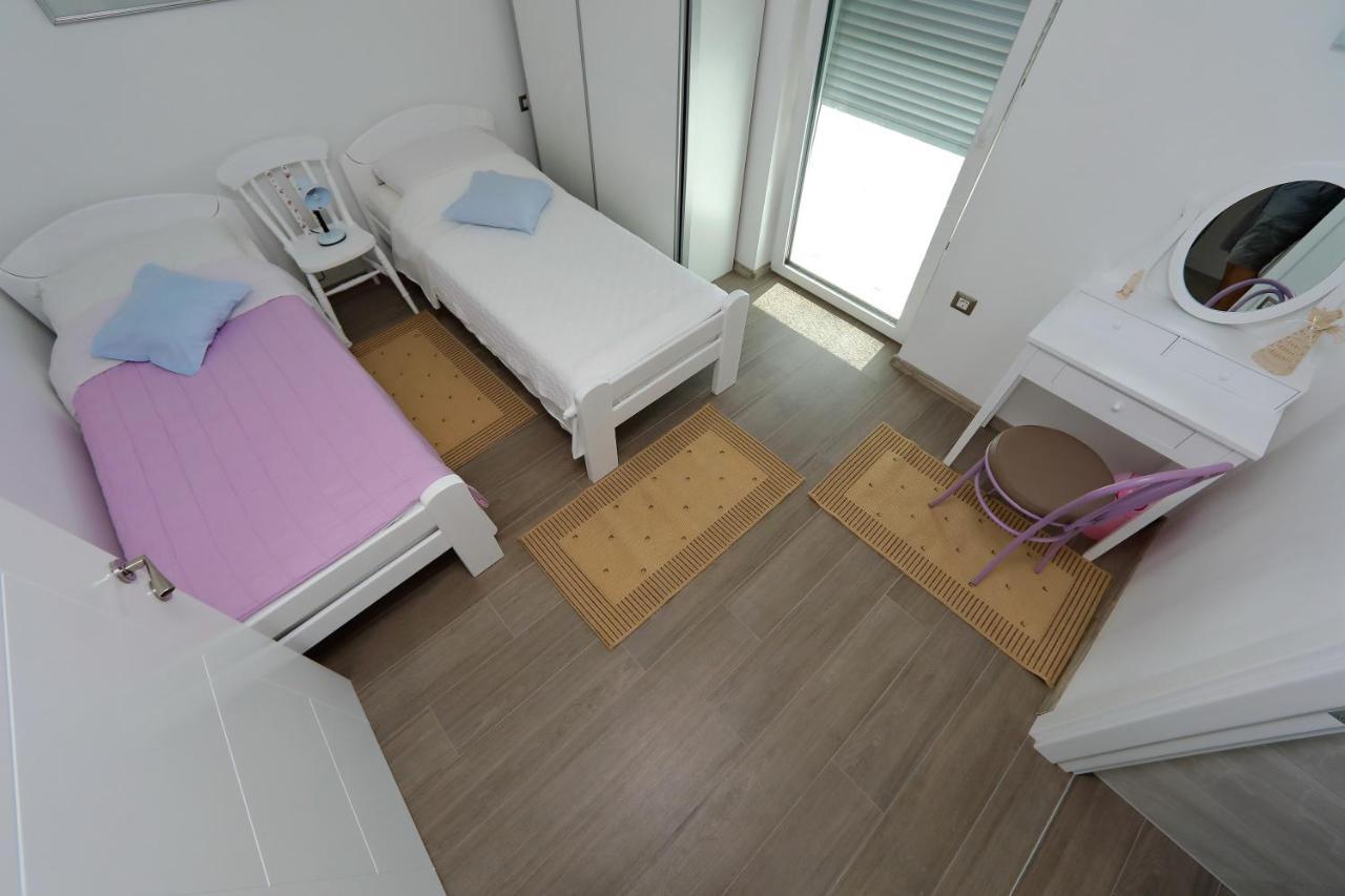 Apartmani Marina S Pogledom, Sukošan エクステリア 写真