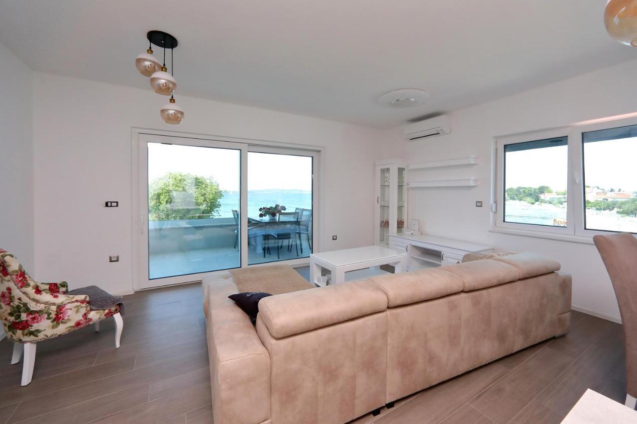 Apartmani Marina S Pogledom, Sukošan エクステリア 写真