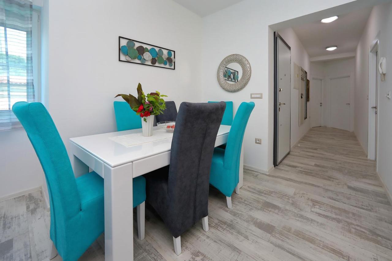 Apartmani Marina S Pogledom, Sukošan エクステリア 写真