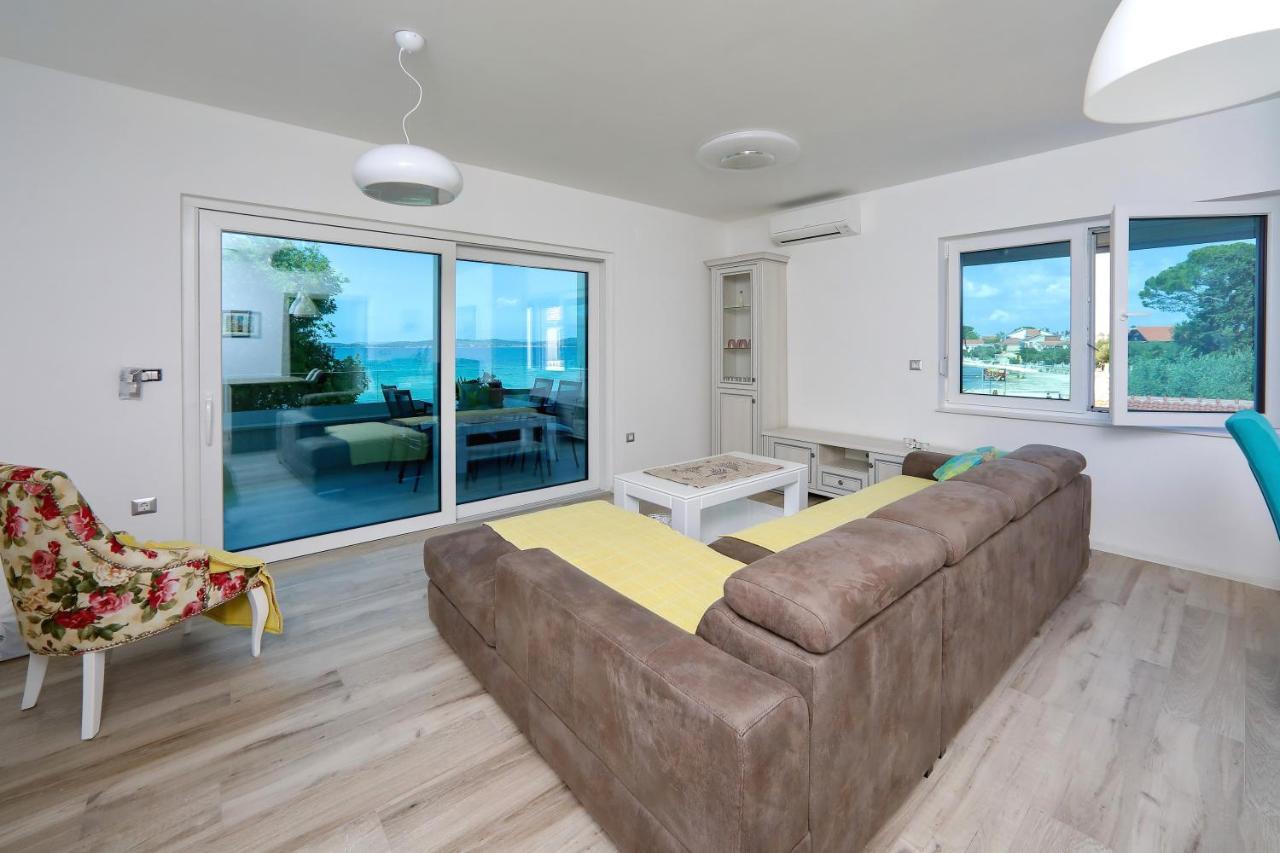 Apartmani Marina S Pogledom, Sukošan エクステリア 写真